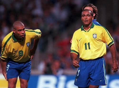 年稱霸足壇 年稱霸足壇