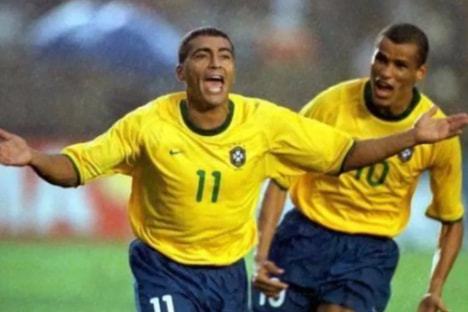 进决赛阶段 进决赛阶段