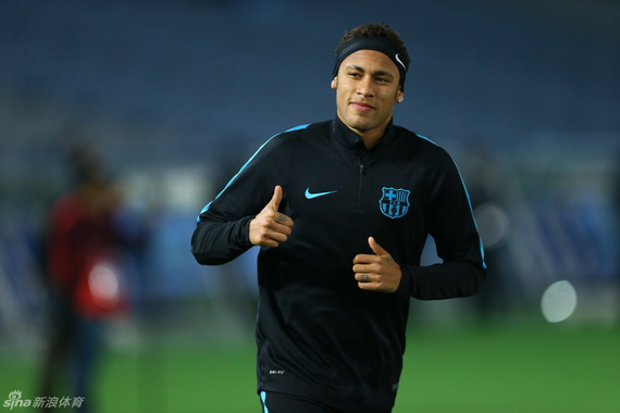 他把欧步带 他把欧步带